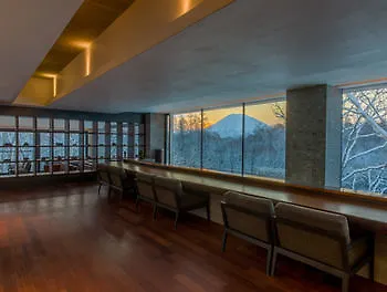Zaborin Hotel Kucsan 5*,  Japán